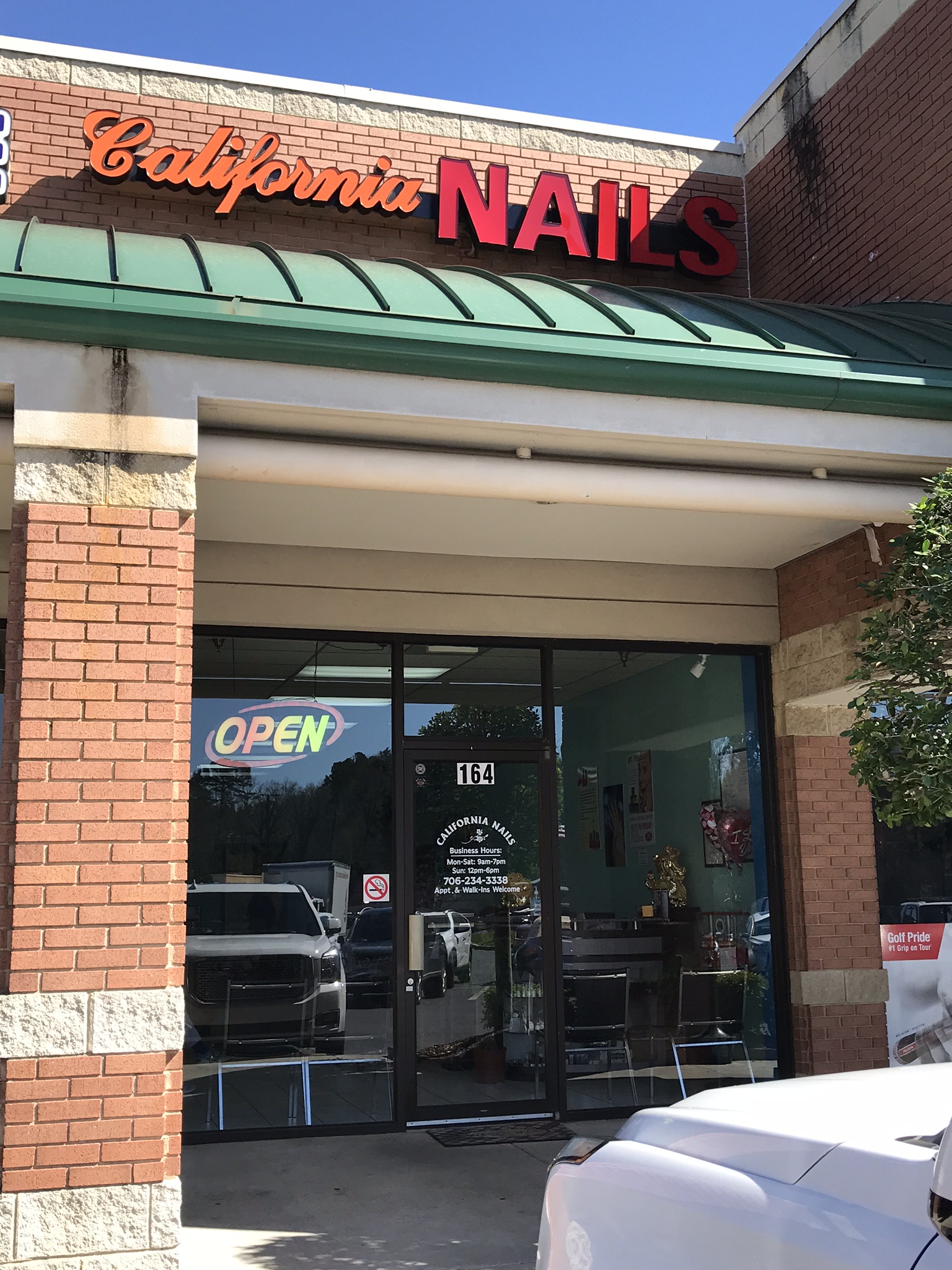 California Nails nail photo 6